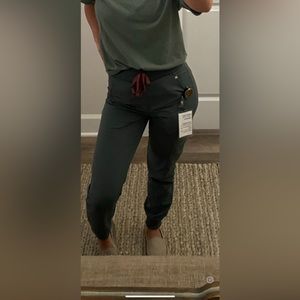 COPY - Bonsai Figs top and bottom